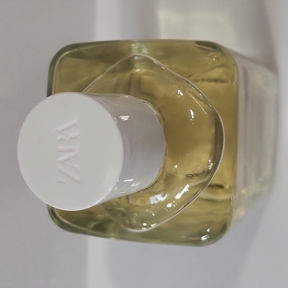 753- Zara Women's Made In Spain - Picture 3 of 4